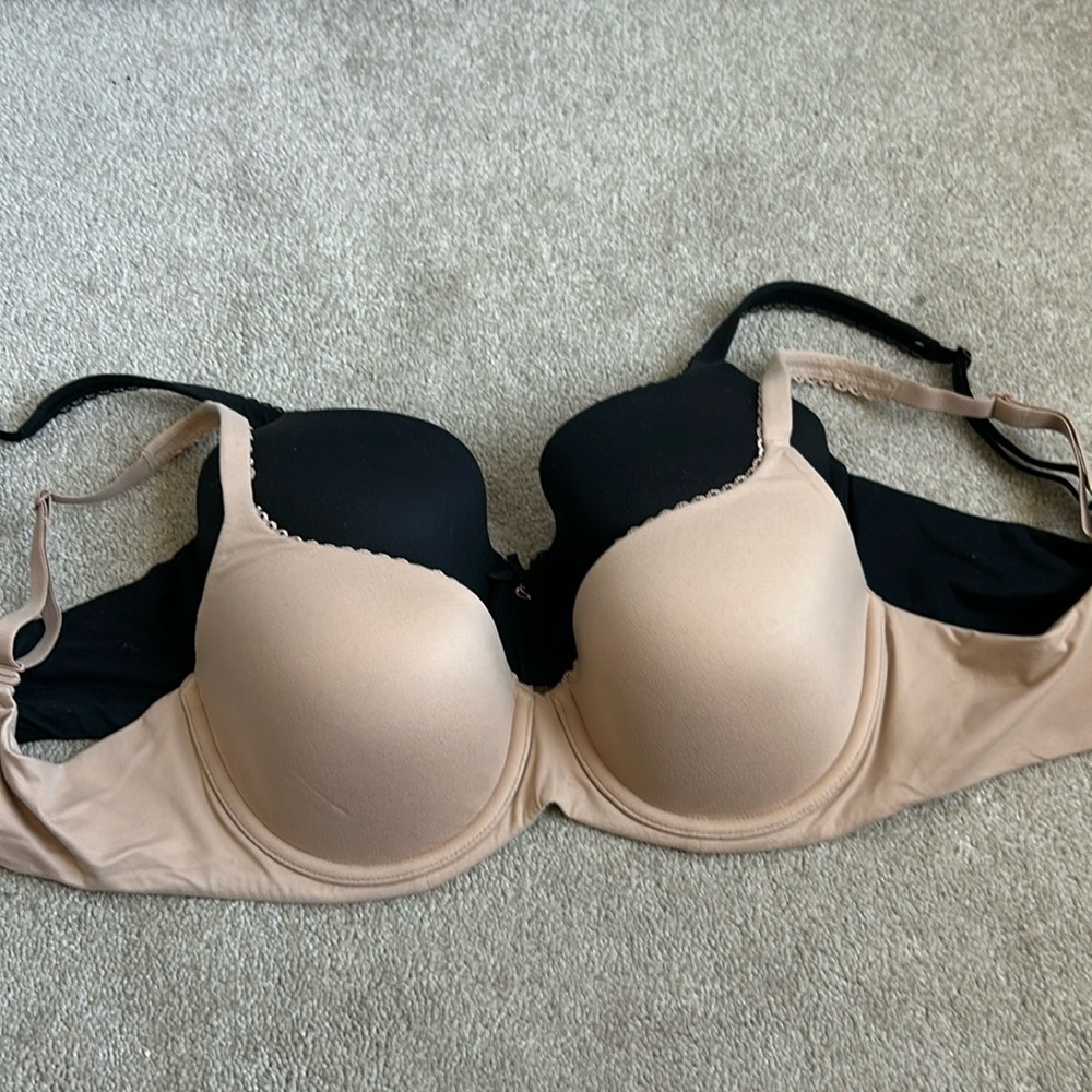 Victoria’s Secret Body By Victoria Demi Bras - 2